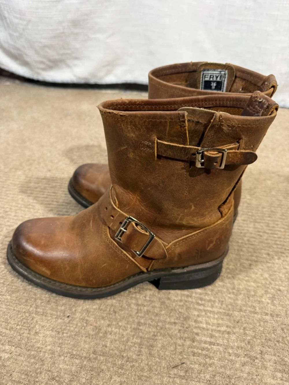 Frye engineer 8r
